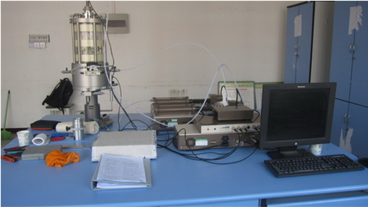 合肥工业大学 UNSAT非饱和土三轴仪